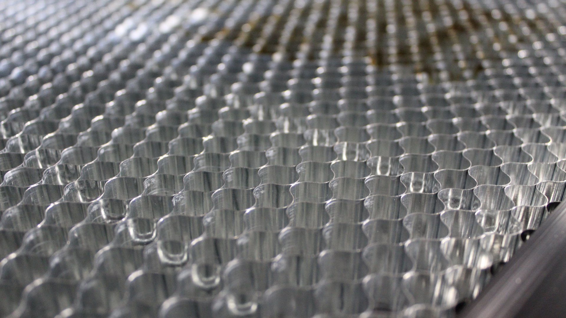 Creality Falcon2 laser engraver honeycomb - Image 4